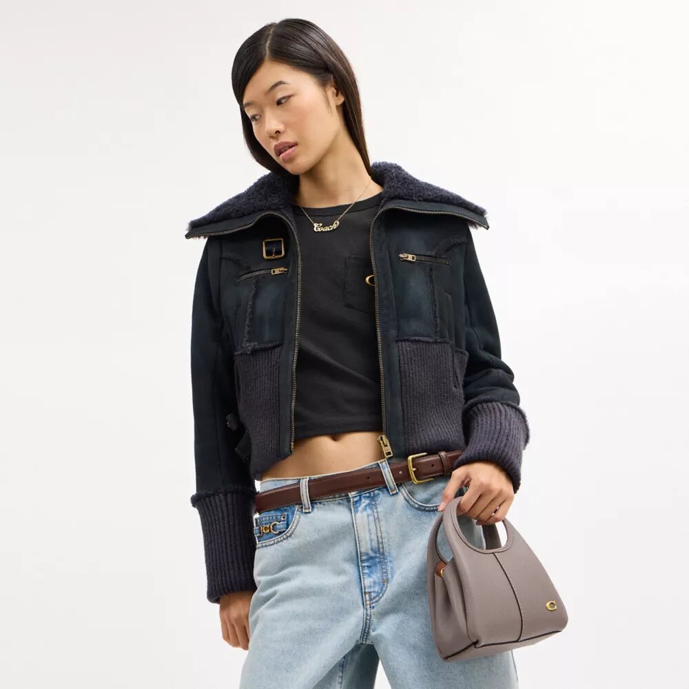 Lana-Schultertasche 19