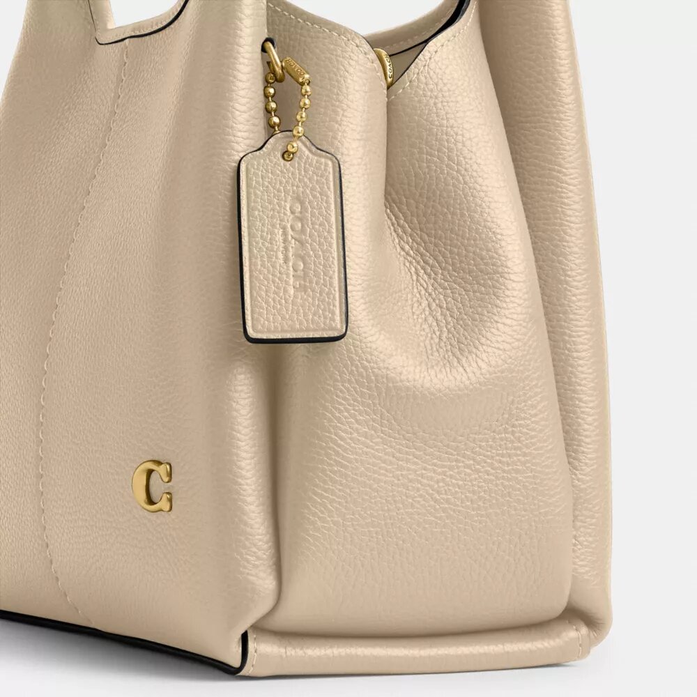 Lana-Schultertasche 23