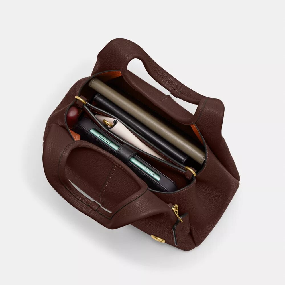 Lana-Schultertasche 23