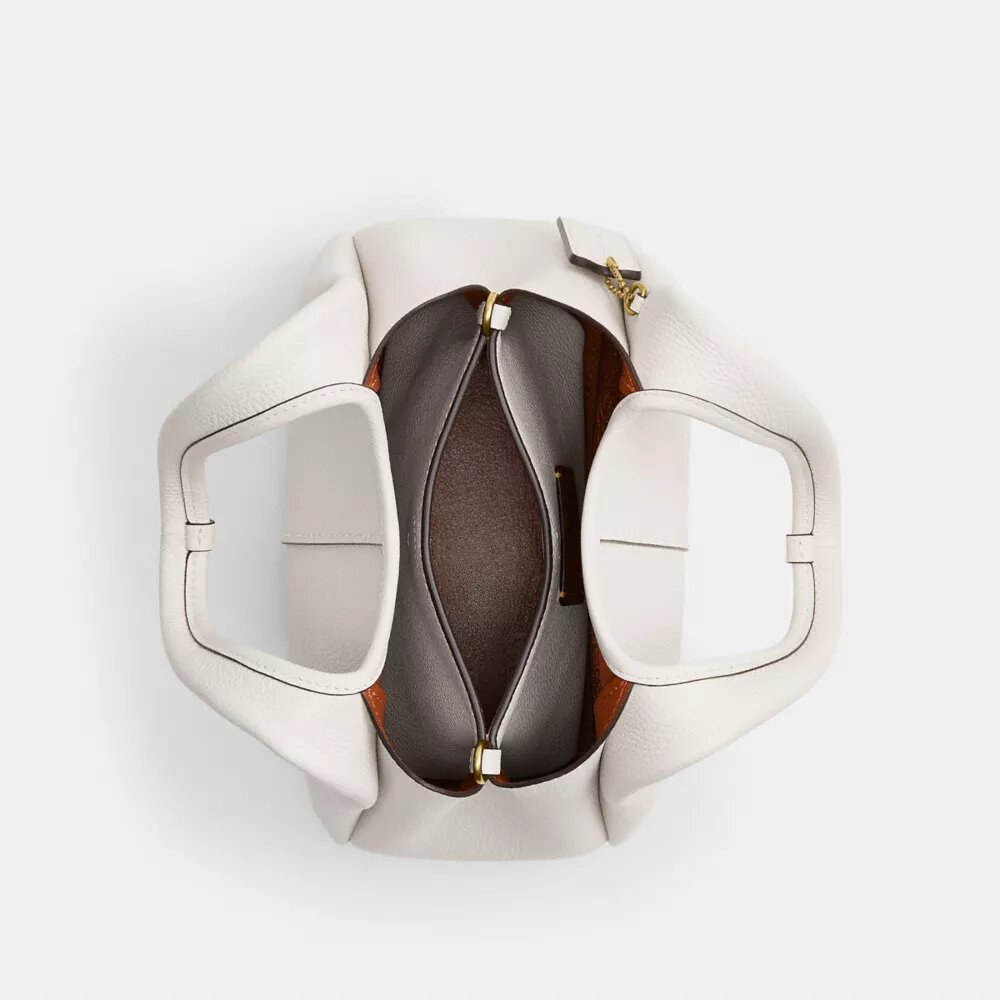 Lana-Schultertasche 23