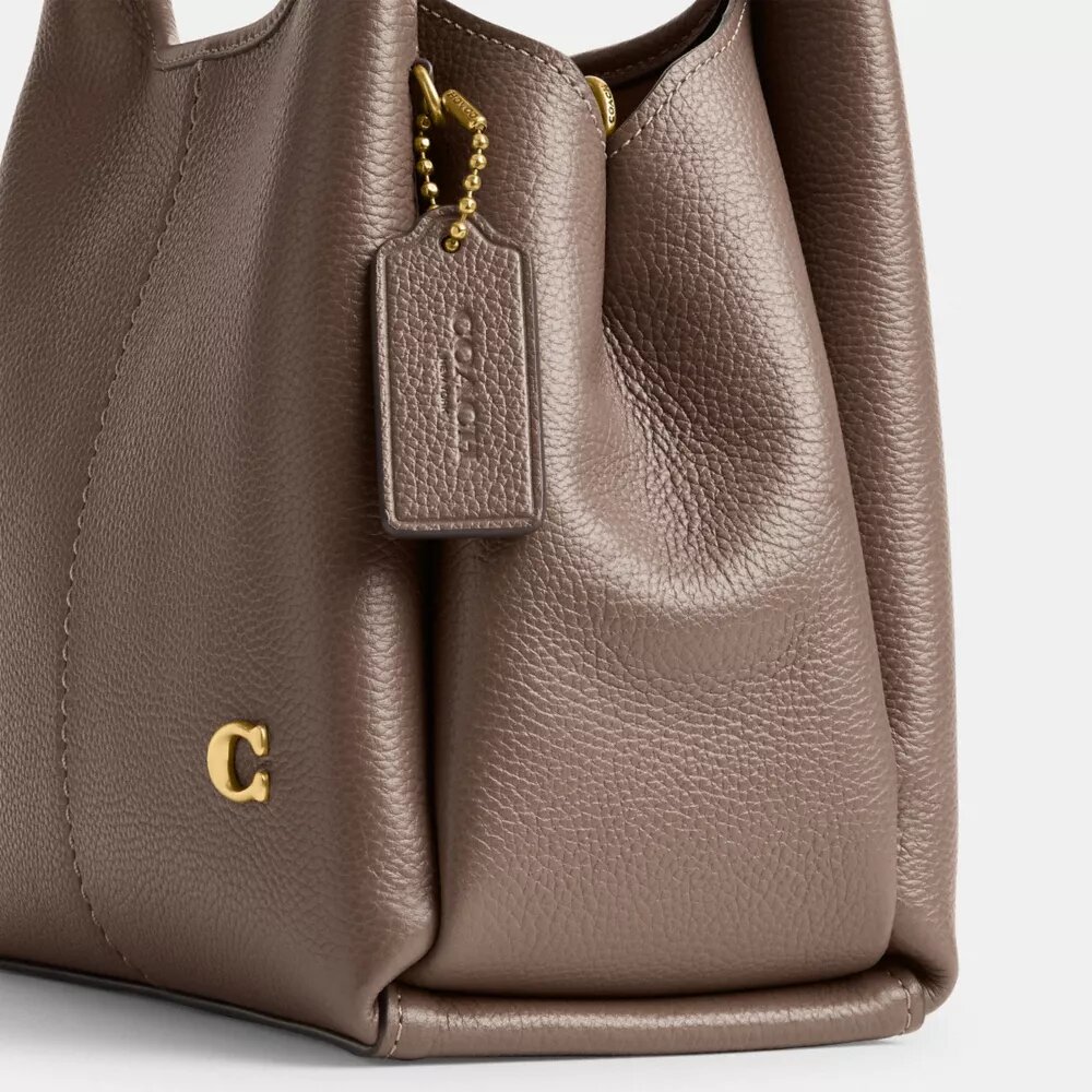 Lana-Schultertasche 23