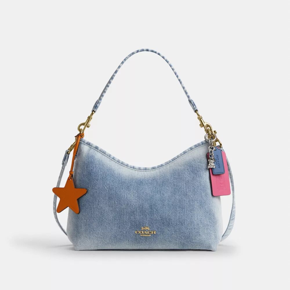 Laurel-Schultertasche aus Loved Denim mit Anhängern