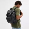 „League“-Rucksack mit Klappe aus Signature Canvas
