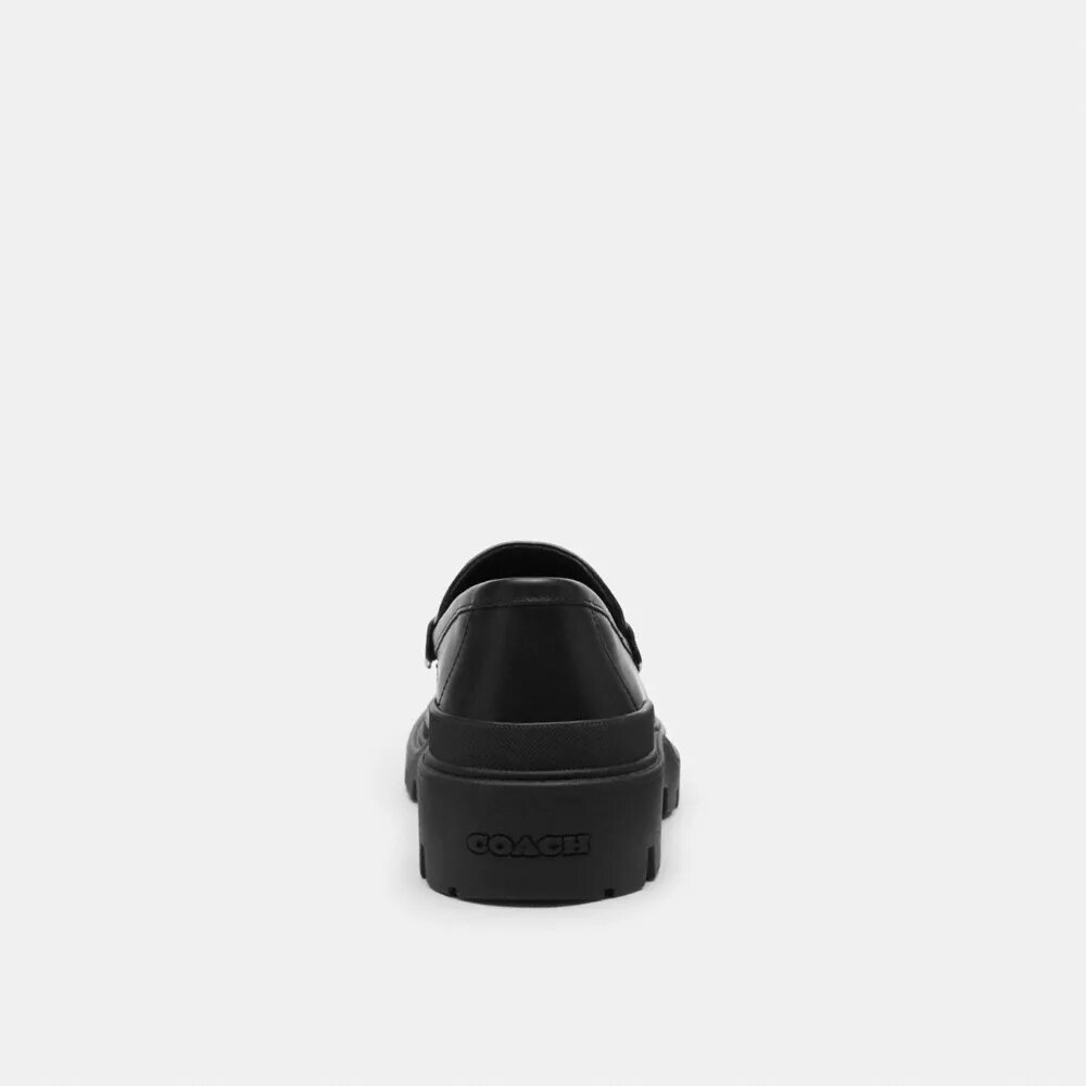 Loafer aus charakteristischem Leder