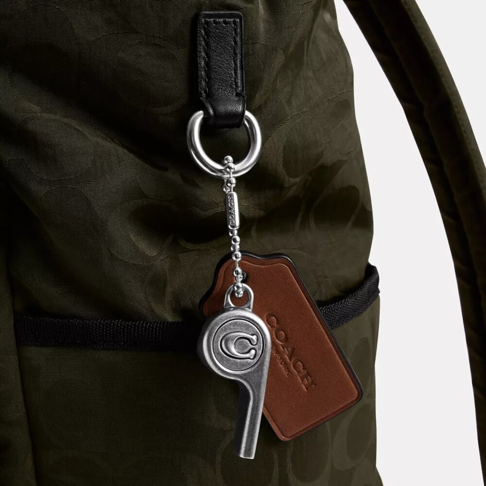 Logan-Rucksack aus charakteristischem Nylon