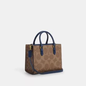 Maggie Small Tote-Bag aus Signature Canvas