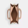 Maggie Small Tote-Bag aus Signature Canvas