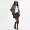 Maggie Small Tote Bag aus „Signature Canvas“ mit Blockmuster