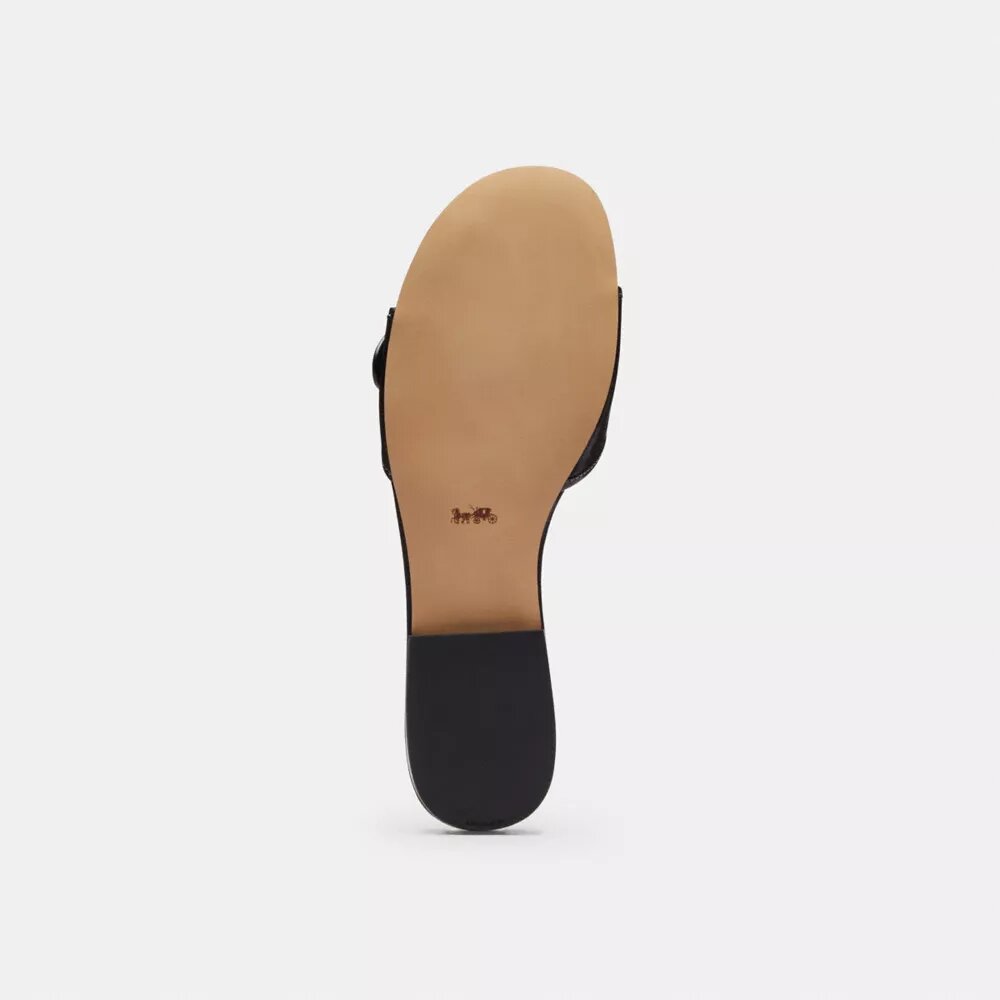 Margot Flache Sandale