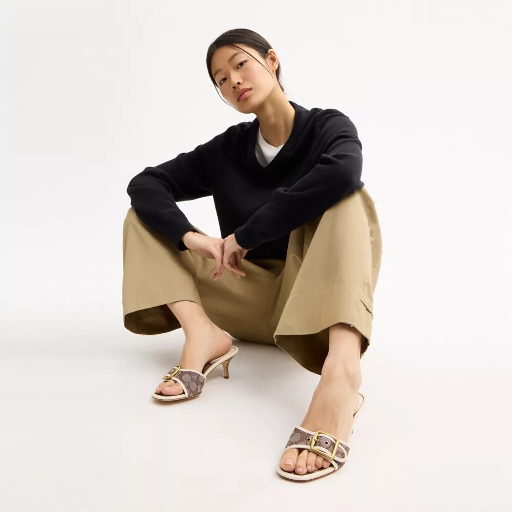 Margot-Sandalen aus charakteristischem Jacquard