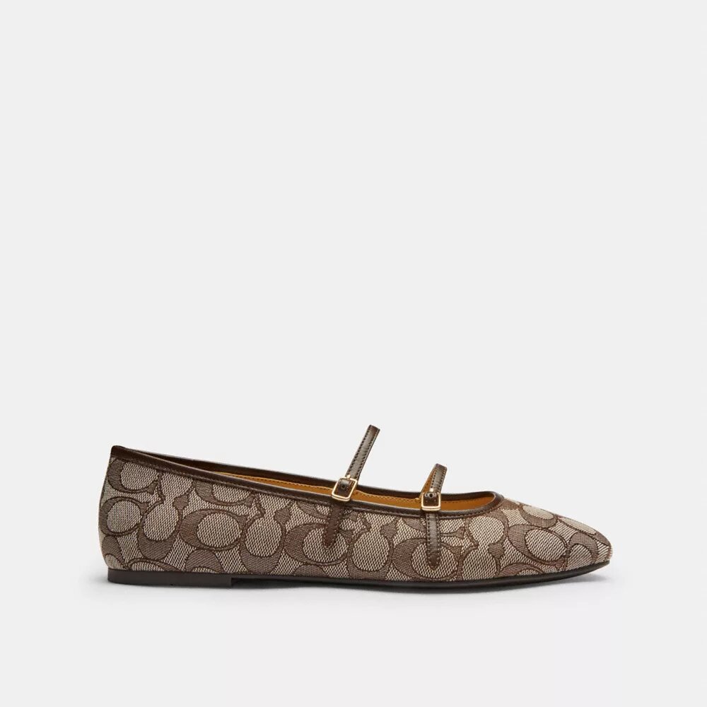 Mary-Janes mit doppelter Schnalle aus charakteristischem Jacquard