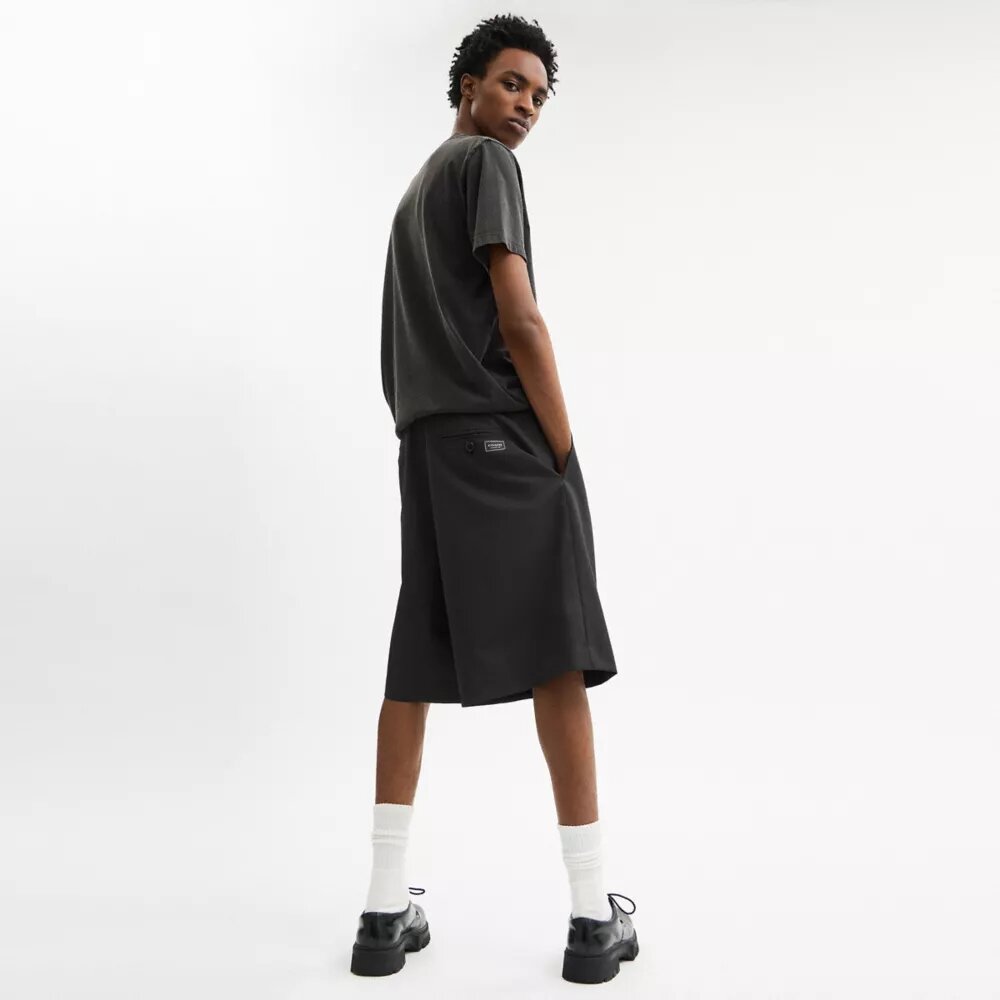 Maßgeschneiderte Bermuda-Shorts