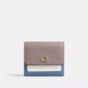 Mila – Kleine Klappgeldbörse im Colorblock-Design