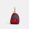 Mini Court Backpack-Taschenanhänger aus Signature Canvas