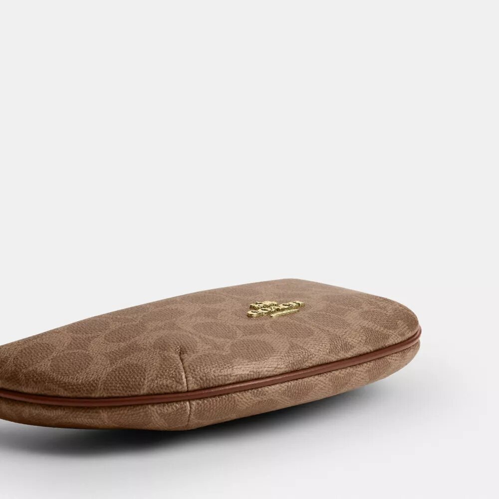 Mini-Payton-Tasche aus Signature Canvas