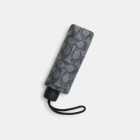 Mini-Regenschirm mit UV-Schutz im charakteristischen Print