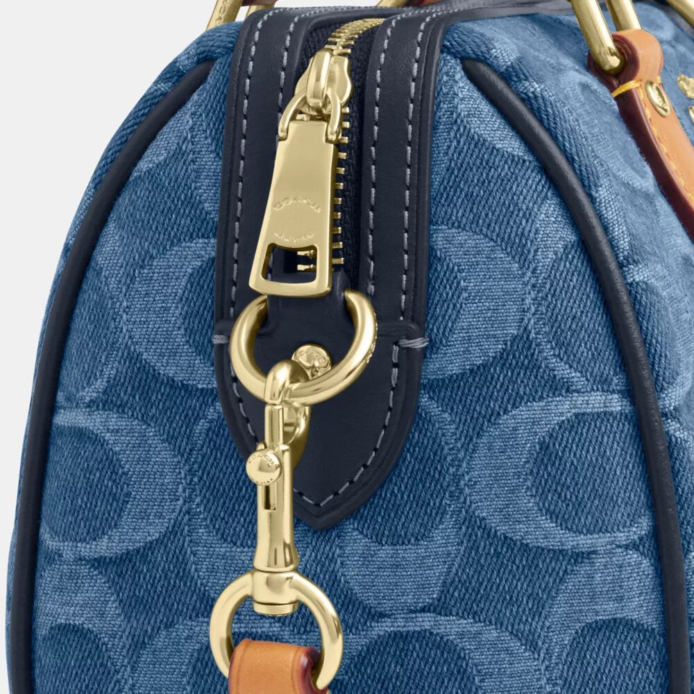 Mini-Rowan-Umhängetasche im charakteristischen Denim-Look
