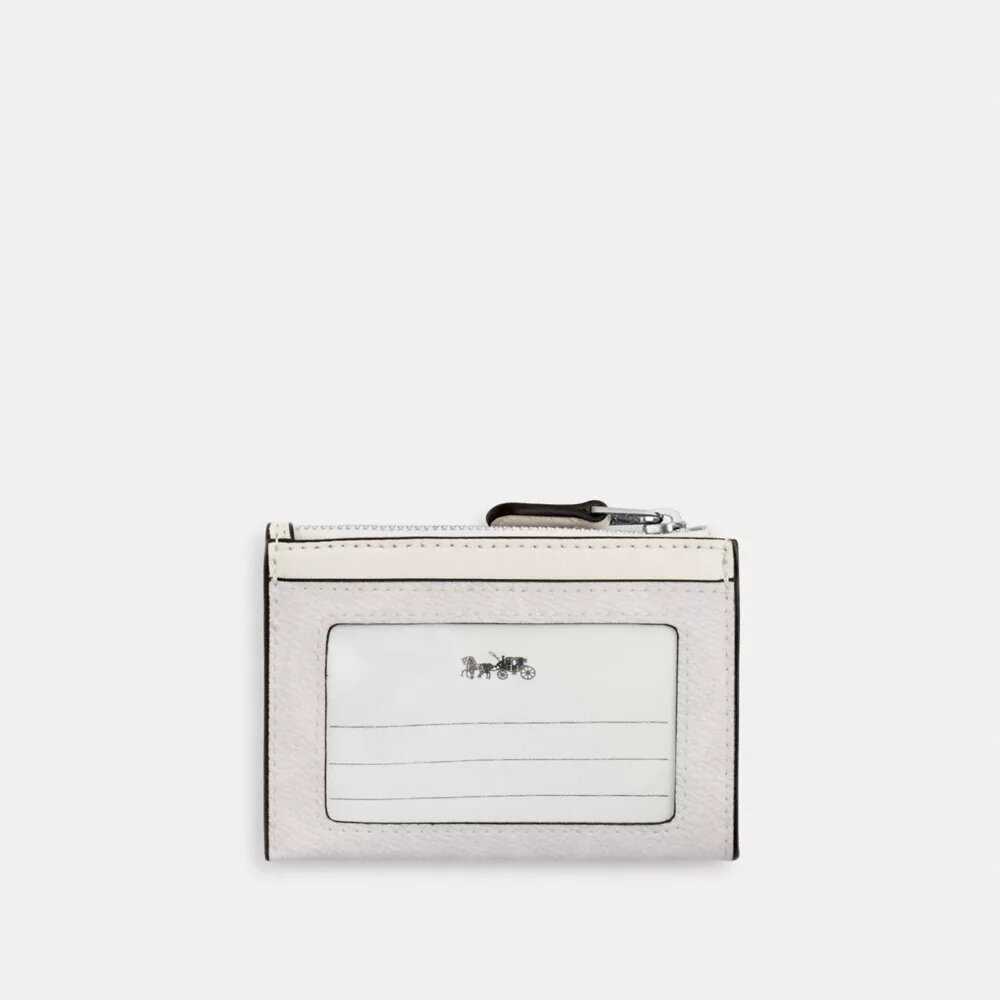 Mini-Skinny-Ausweishülle aus Signature Canvas