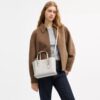 Mollie-Tote-Bag 25 aus Signature Canvas