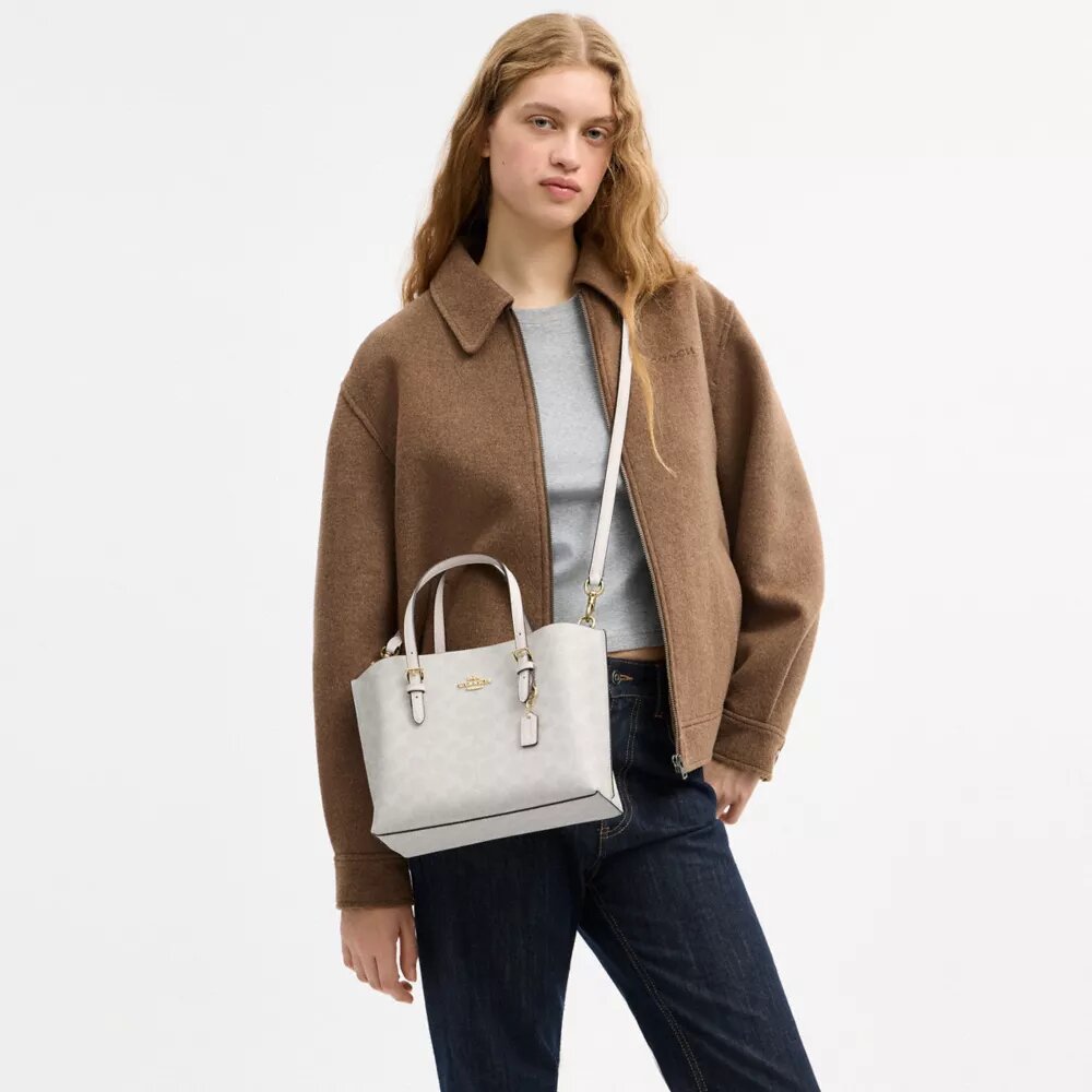 Mollie-Tote-Bag 25 aus Signature Canvas