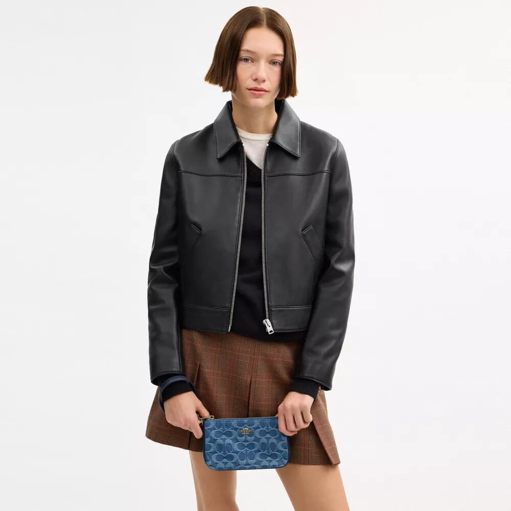Nolita 19 aus Signature-Denim