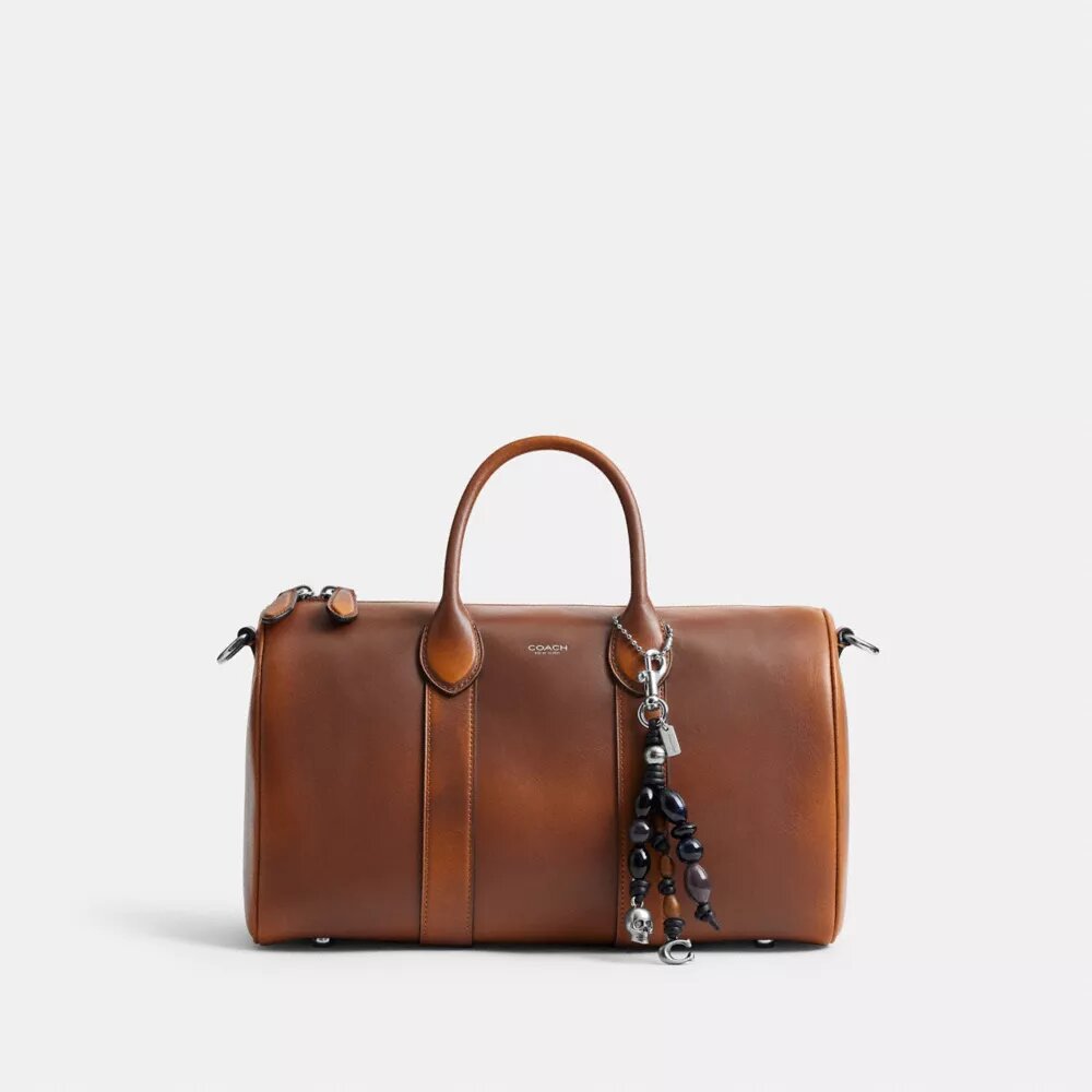 Perlenbesetzter Taschenanhänger