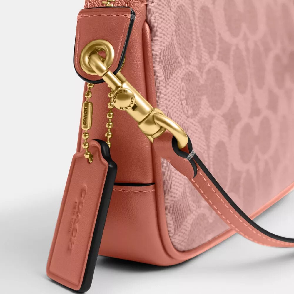 Plaza Bag 18 aus Signature Canvas