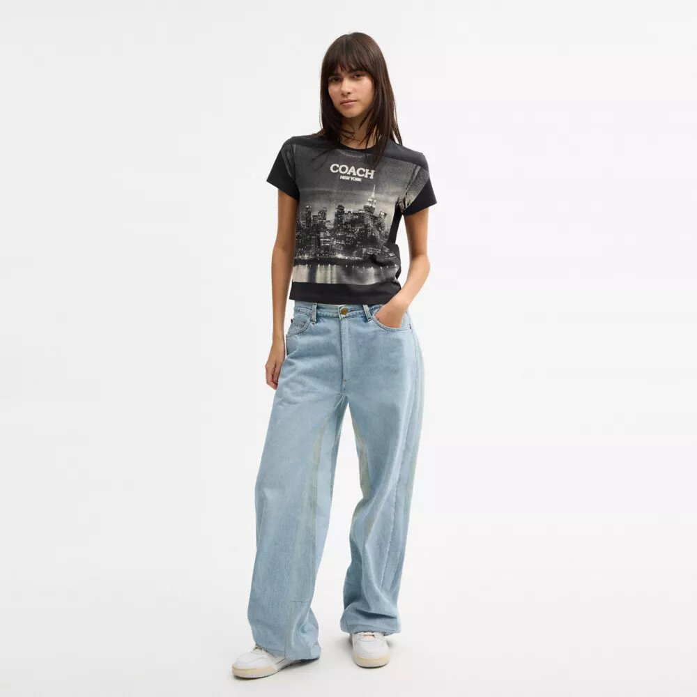 Postcard 90’s Fit T-Shirt