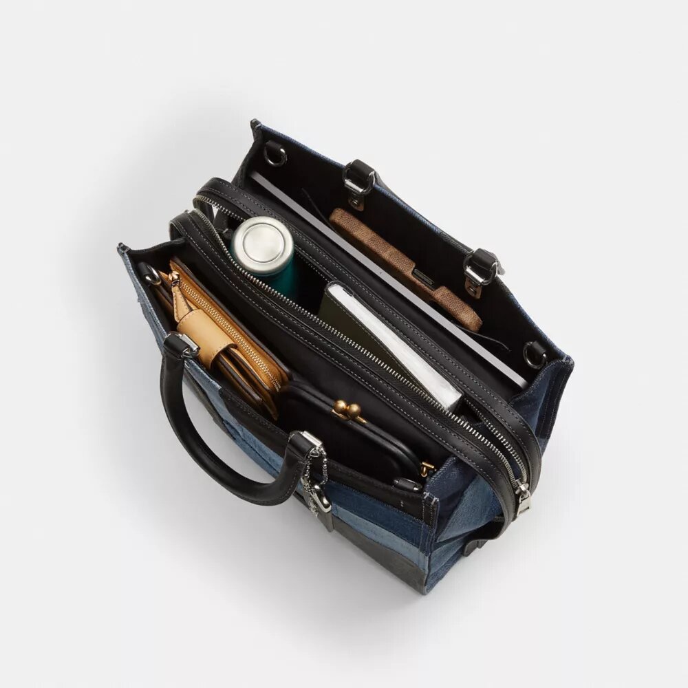 Rogue-Taschen mit Patchwork aus wiederverwertetem Denim