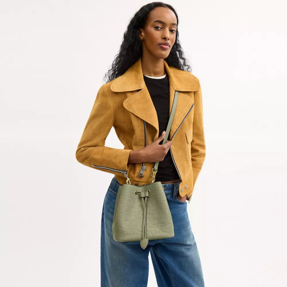 Rowan-Beuteltasche aus charakteristischem Leder