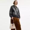Rowan-Beuteltasche aus „Rainbow Signature Canvas“