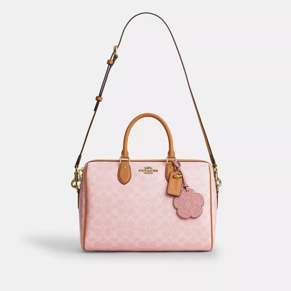 Rowan Große Satchel-Tasche aus Signature Canvas mit Anhängern