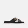 Sandalen mit gekreuzten Riemen und Schnallenverschluss