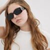 Schmale rechteckige Sonnenbrille