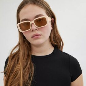 Schmale rechteckige Sonnenbrille