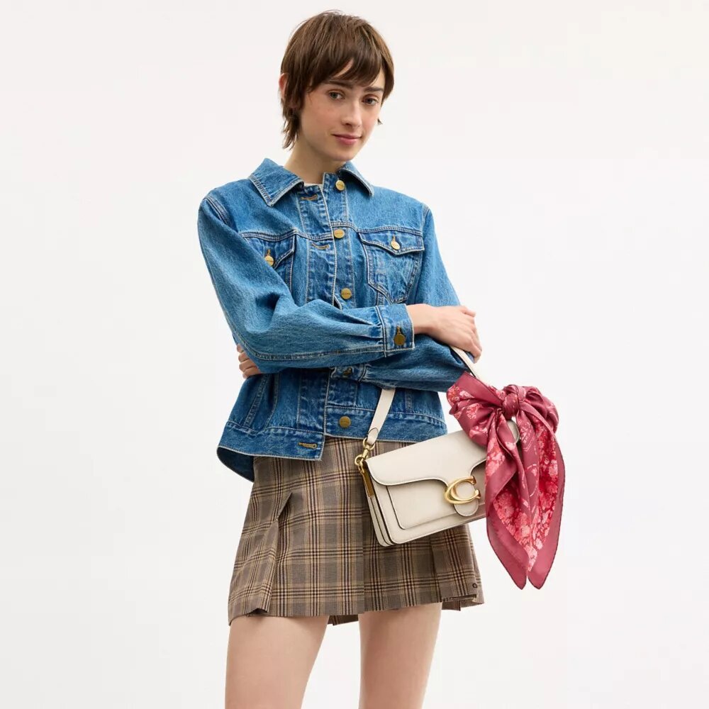 Seiden-Halstuch mit unserem charakteristischen „Rose Meadow“-Print