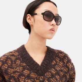Signature-Sonnenbrille in rechteckiger Form