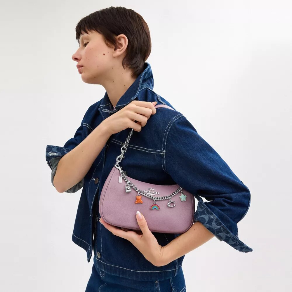 Silberne Swagger-Kette mit Anhängern