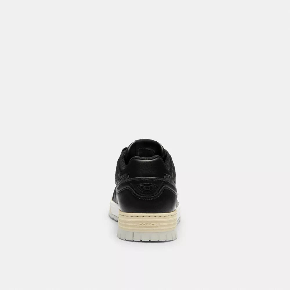 Soho-Sneaker mit Signature Canvas