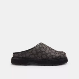 Sport-Clog aus unserem charakteristischen Jacquard
