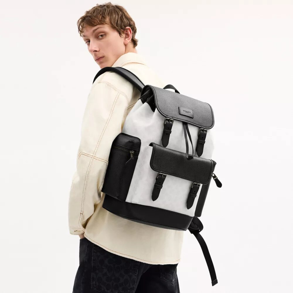 Sprint-Rucksack aus Colorblock-Signature Canvas