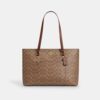 Station-Tote-Bag aus Signature Canvas