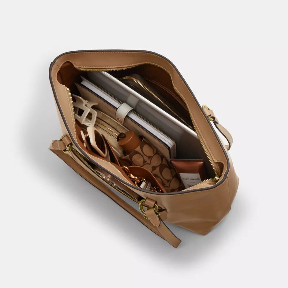 Station-Tote-Bags