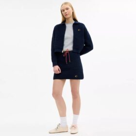 Strickjacke mit Reißverschluss vorne