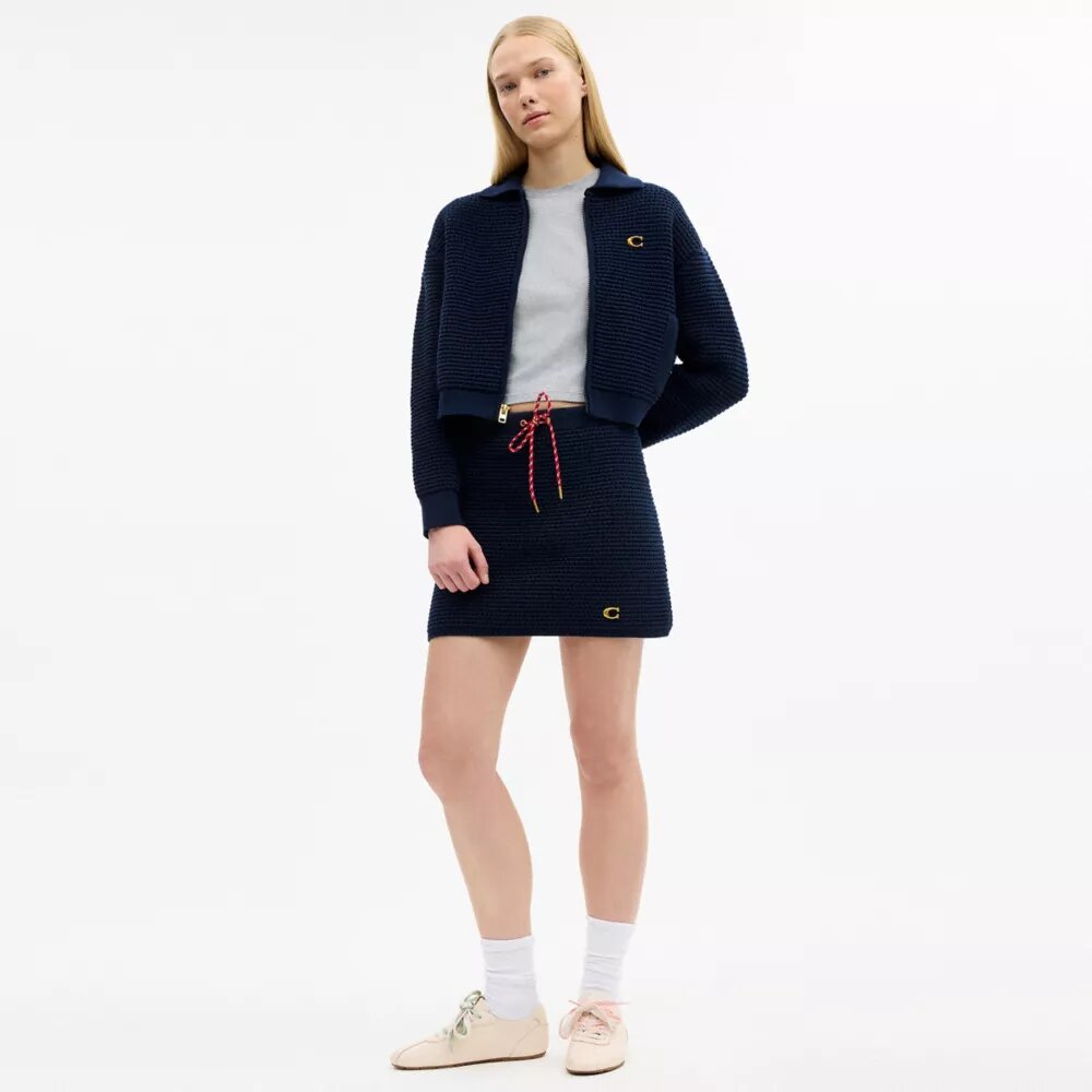 Strickjacke mit Reißverschluss vorne