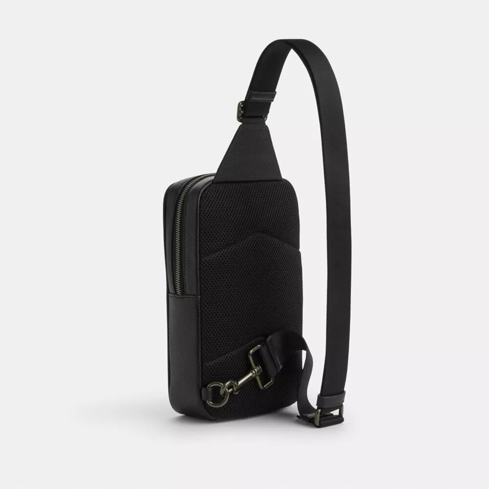 Sullivan-Rucksack aus Signature Canvas mit Aufnähern