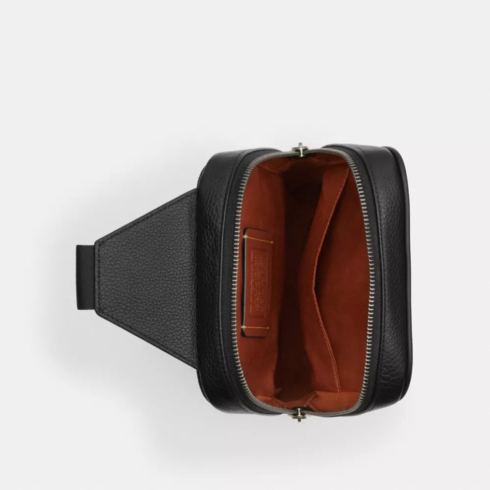 Sullivan-Rucksack aus Signature Canvas mit Aufnähern