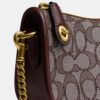 Swinger-Taschen 20 mit Kette aus charakteristischem Jacquard