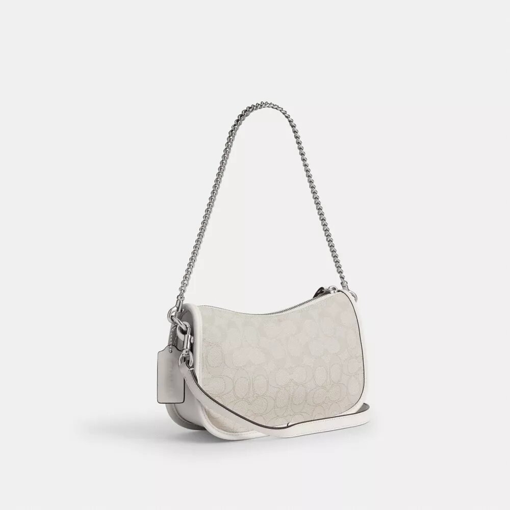 Swinger-Taschen aus charakteristischem Jacquard
