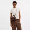 Tabby-Handtasche mit Quiltstruktur und Tragegriff